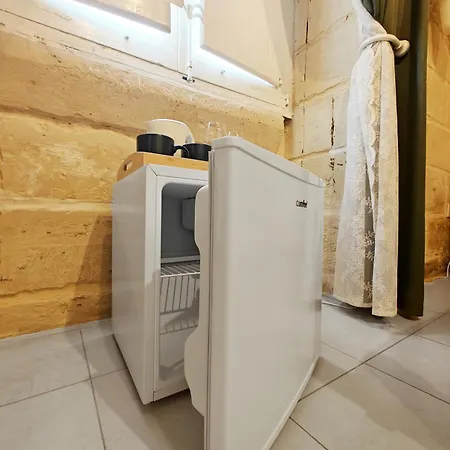 Casa Maltija 4 Bedroom * Sliema