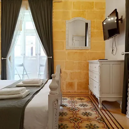 Casa Maltija 4 Bedroom בית נופש סליאמה