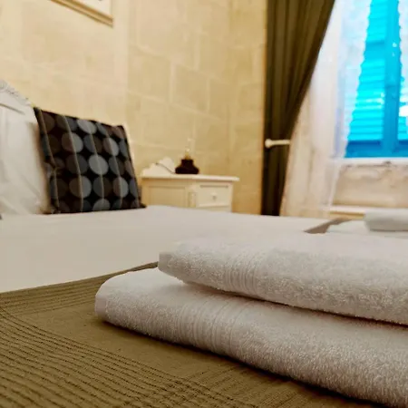 Casa Maltija 4 Bedroom Сasa de vacaciones Sliema