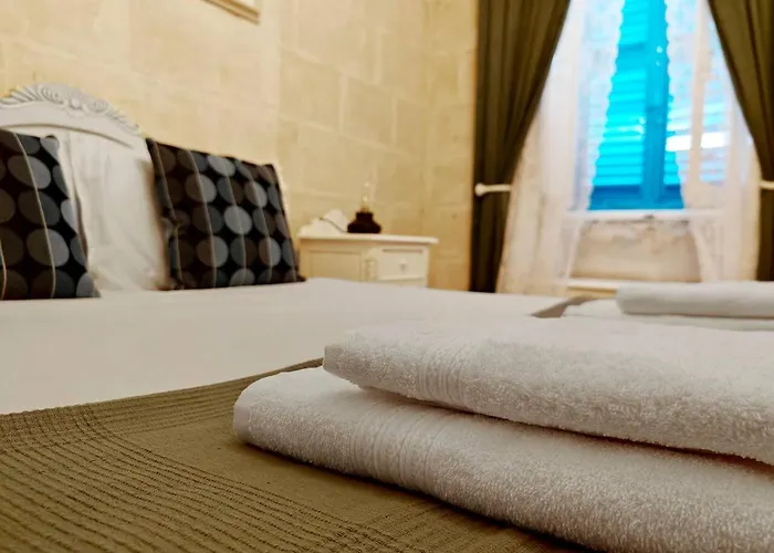 Casa Maltija 4 Bedroom Nyaraló Sliema